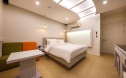 Cheonan Ikkeulim Hotel Abichon Main Building