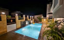 The Royal Chalet | Serene Luxury & Private Pool