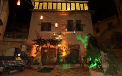 7 Oda Kapadokya Cave Otel