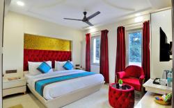 Hotel Delhi Fab Near Connaught Place 