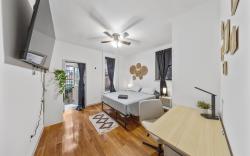 The Global Nook - Private Room by Times Square 3