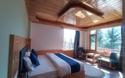 Deluxe Rooms Nayra Hotel Manali