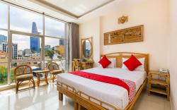Calmette Hotel