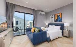 Soria  Suite — The Title Legendary BangTao