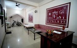 Banaras Gully House 500 ft from The Ghats