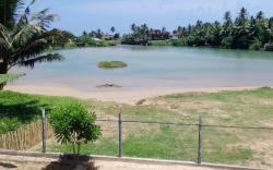 Crush River Villa Hikkaduwa