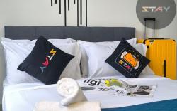 Meridin Sovo 1Bed Modern Sunny Pool View By STAY