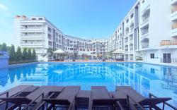 Hotel Jairam Way Bay