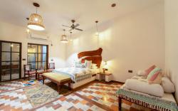 Dunes and You – A Desert Retreat