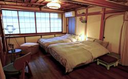 El Amarillo SELF CHECK IN HOSTEL