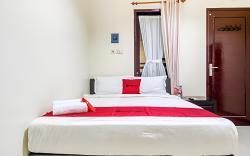 RedDoorz Syariah @ Ketintang Surabaya