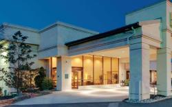 Ramada by Wyndham Fairfield NJ