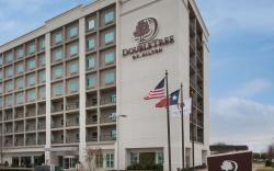 DoubleTree by Hilton Dallas Love Field