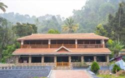 Hotel O Kallar Vattiyar Waterfalls Munnar