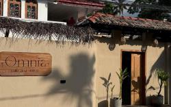 Omnia Hostel
