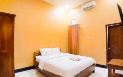 Cendana Loekito Homestay Mandala Krida RedPartner
