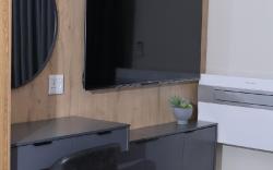 Luxurious and Modern, Menlyn Maine Residences 825