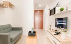 Basic 1BR at Vittoria Residence Apart By Travelio