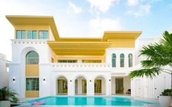 Brown Empire Pool Villa Pattaya