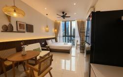 KLCC Bali Sanctuary, Kuala Lumpur | Mall & Train