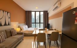 KLCC Designer Lux Suite, Kuala Lumpur |Mall &Train