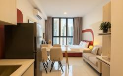 KLCC View Infinity Pool, Kuala Lumpur |Mall •Train