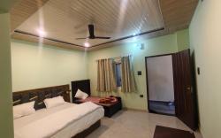 KANAK HOTEL & RESTAURANT