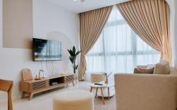 Paradigm Mall 3BR High Floor | Climbing Wall