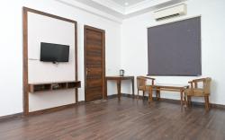 Dev Sagar Hotel & Restaurant