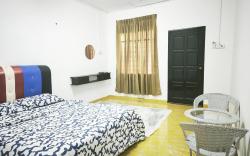 OYO 91244 Aufa Chalet