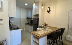 THE SHORE KK @ GOLDEN SUITES 