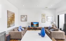 2-Bed Apartment with Parking & Balcony Near Trains