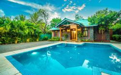 Lavika Stays Villa Palmera