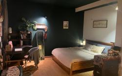 WhisperLake IdeaRoom by the Westlake