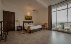 Red Chillies Nature Inn