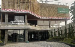 THE SUNSET HILL HOTEL & RESTO