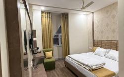 Vallabh Villas Guest House