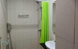 Studio Baloi Apartment Batam View Pool and City