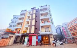 Hotel Prince Plaza with Swimmingpool near seabeach