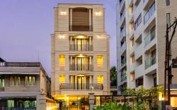 Saravana Grand Suites – A Unit of Saravana Bhavan Veg Tables Kochi