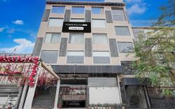 Townhouse Oak CSJMU Kanpur Formerly Shree Dev Villa