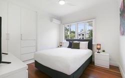 Spacious 3-Bed Home in Morningside with Backyard