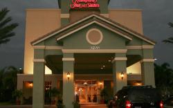 Hampton Inn and Suites Wellington