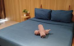 Couple Queen Studio by ComfyAsia