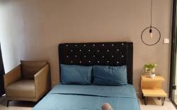 Comfy Queen Studio by ComfyAsia