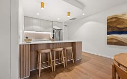 Luxe 2-Bed Inner-City Abode with Alfresco Dining