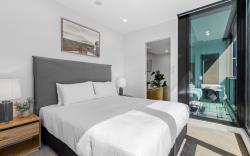 Remarkable 3-Bed with City Views & Swimming Pool