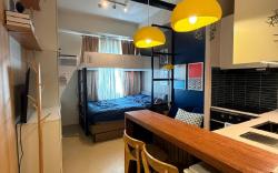 Chic Studio at Avida Aspira CDO - Sleeps 5!