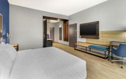 Tru  by Hilton Goodlettsville Nashville