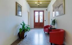Villa Luccon Mirano • Elegant Double/Twin Room 2